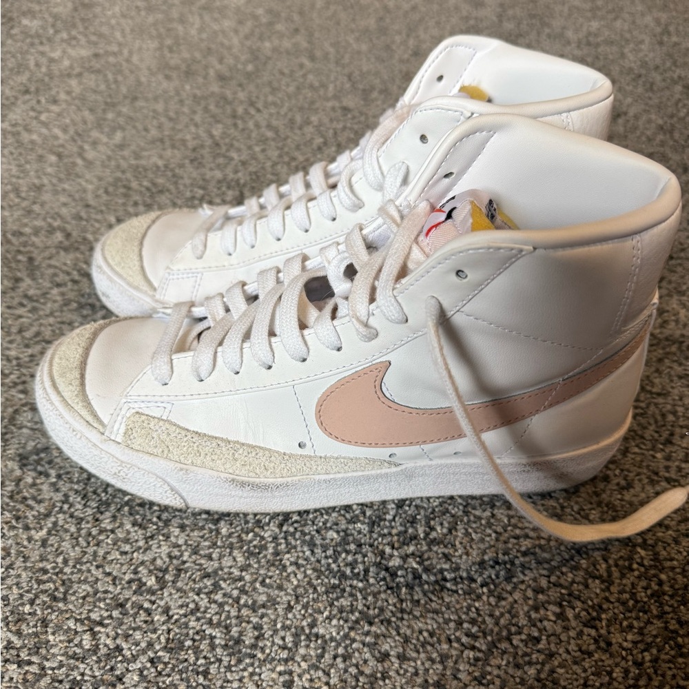 Women’s Nike Blazer Mid Sneakers